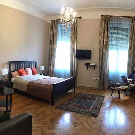 Diamonds Apartment With 2 Rooms Near Guzsdu Udvar Budapešť Exteriér fotografie